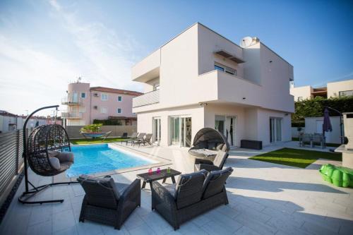 Villa Virtus in Karigador