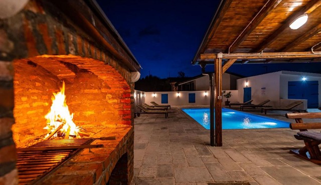 Vitez's House Novigrad/Knight's House Novigrad