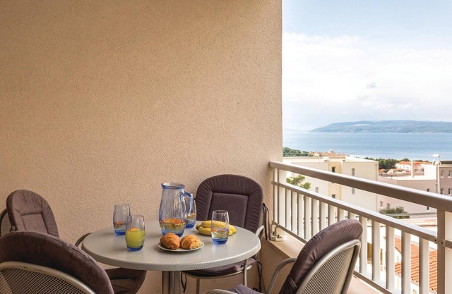 1 bedroom stunning apartment in Makarska