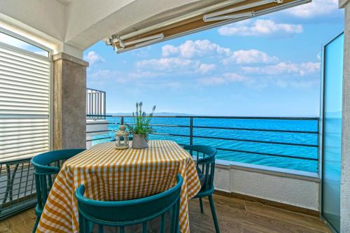 Apartment in Drasnice with sea view, terrace, air conditioning, WiFi 4992-1 in Drasnice