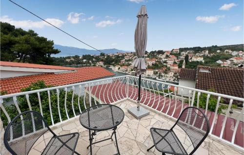 Beach Front Home In Splitska With House Sea View in Splitska