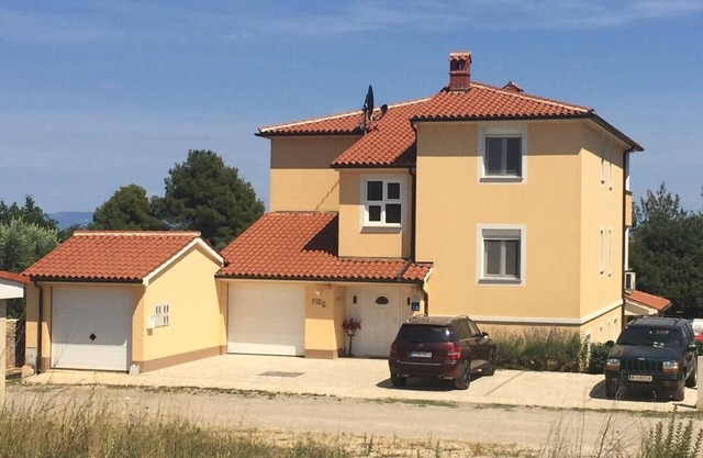 Holiday apartment Ližnjan for 1 - 4 persons with 1 bedroom - Holiday apartment