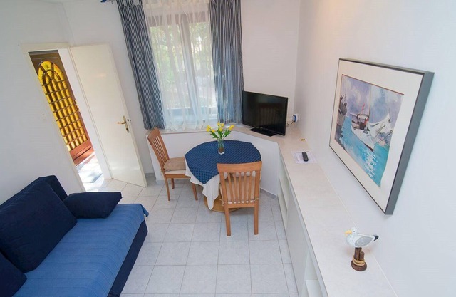 Ferienwohnung Mali Lošinj Für Personen Schlafzimmer 