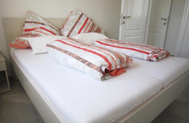 M&B guest house Srima in Srima