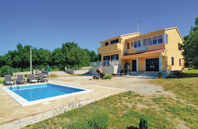 Accommodation 