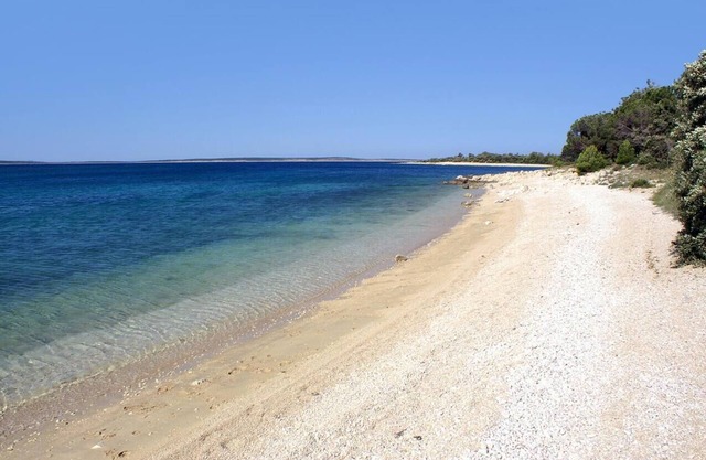 Two bedroom apartment with terrace and sea view Šimuni, Pag (A-4083-a)