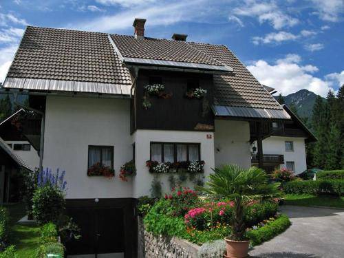 Ribcev Laz Bed & Breakfast | 50 m² Bed and breakfast ∙ 2 bedrooms ∙ 5 guests