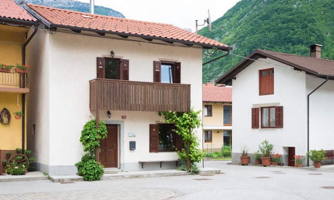 Srpenica House | Polovnik House