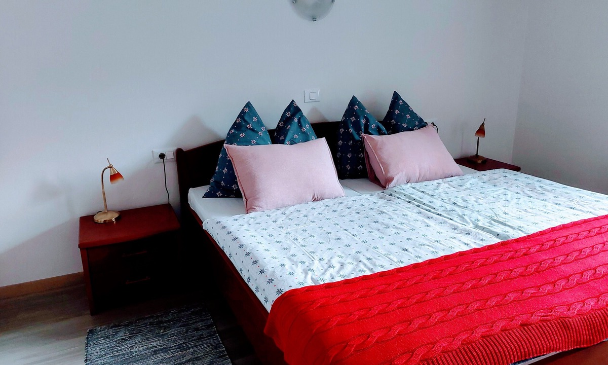 Bohinjska Bela Bed & Breakfast | SOBE RAVNIK