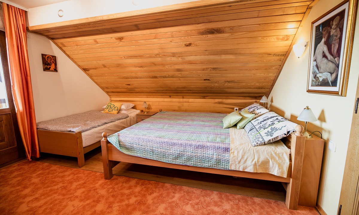 Bostanj House | Country House Mirt