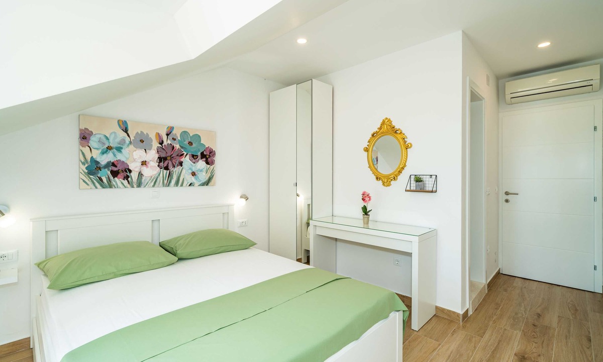 Srebreno House | Apartment & Rooms Papa