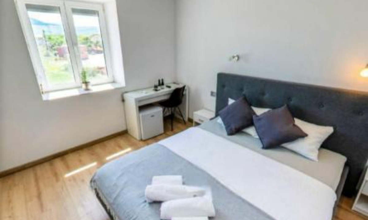 Cove Parja Hostel | Rooms Burnum