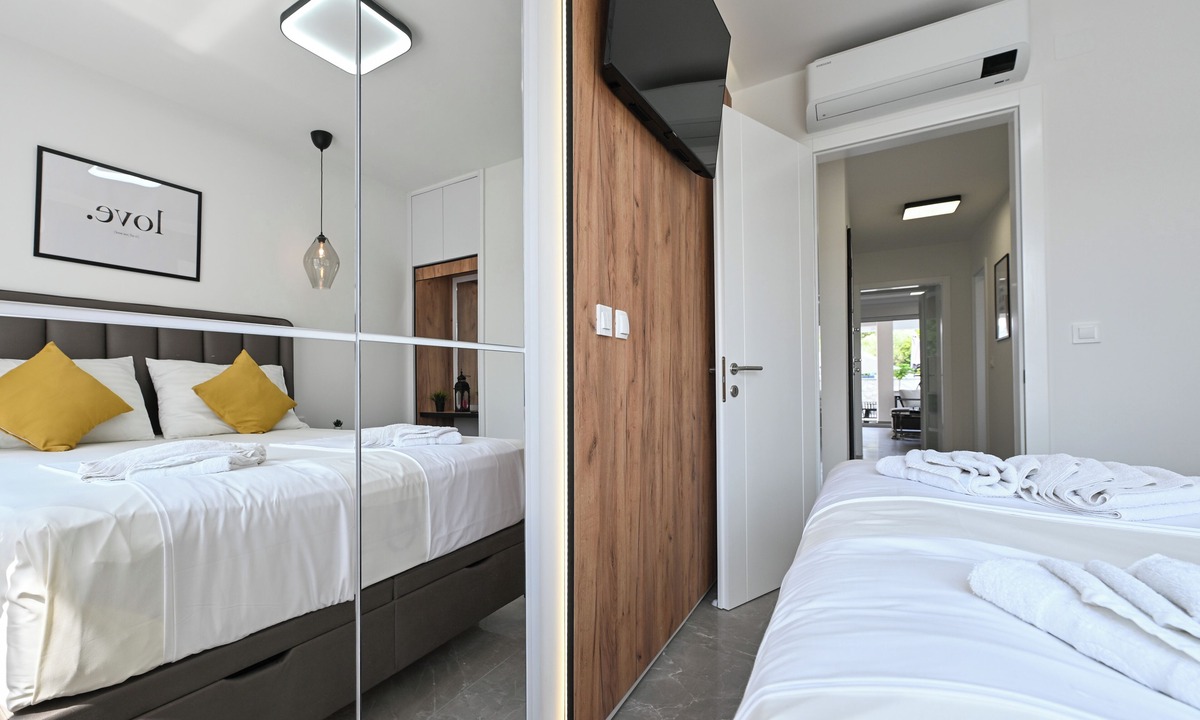 Zrce Apartment | Nova Luxury Residence apartment with private heated pool