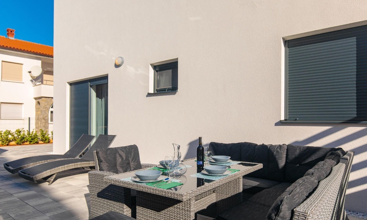 Krk Apartment | LuxArt City Spa Residence Krk