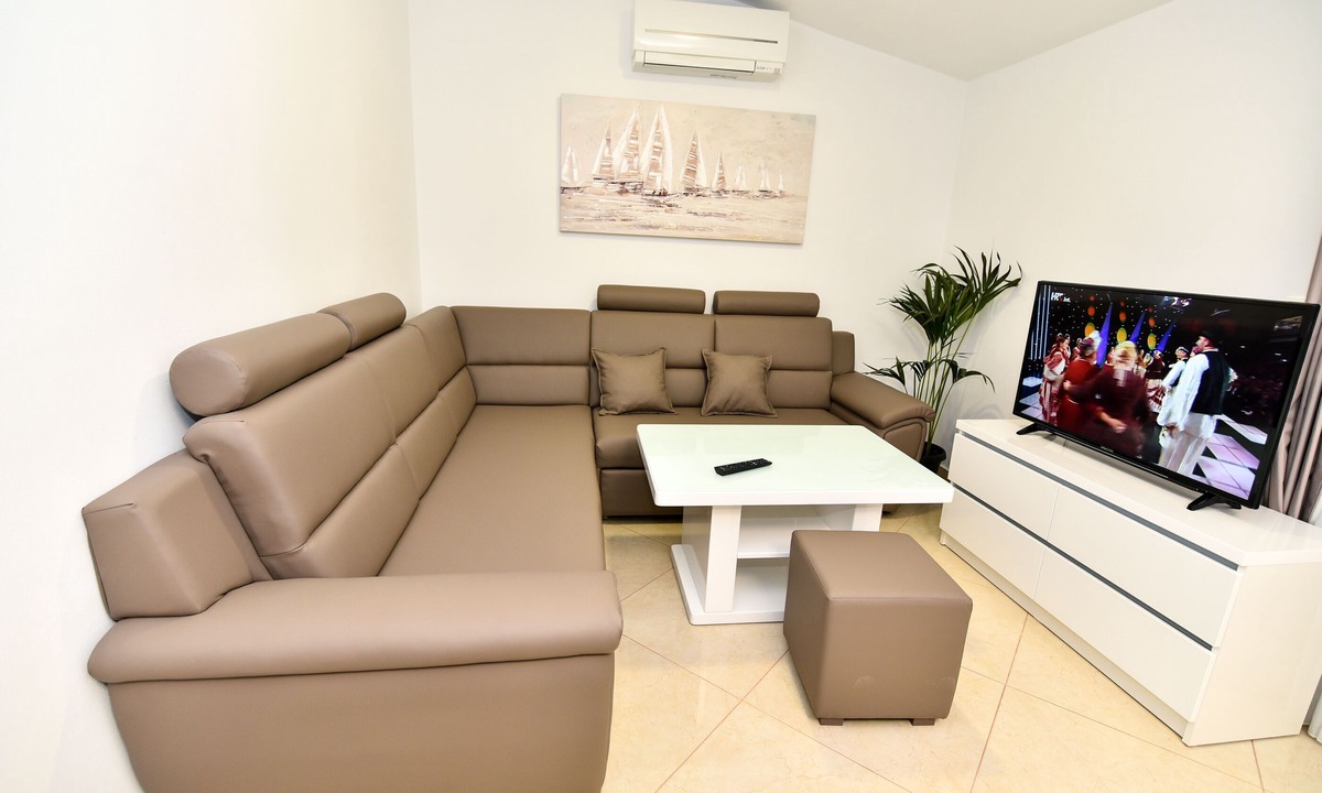 Vir Apartment | Apartments Sana