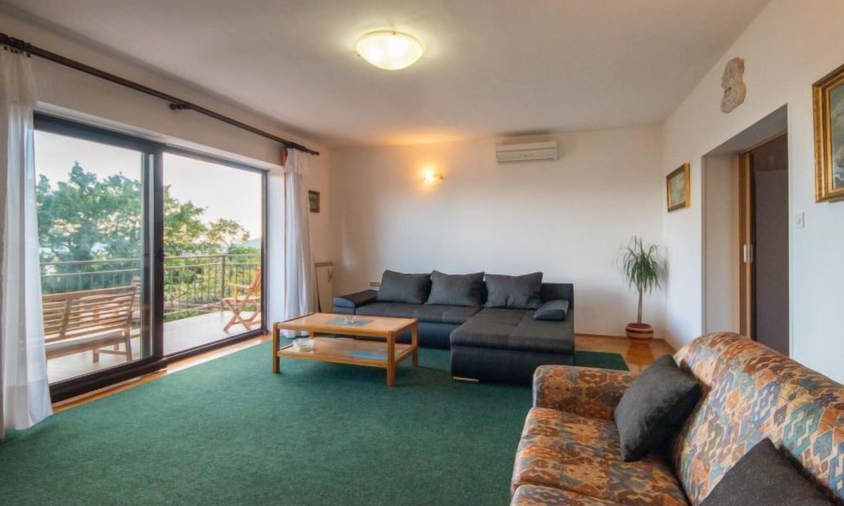 Icici Apartment | Apartment Nives by Interhome