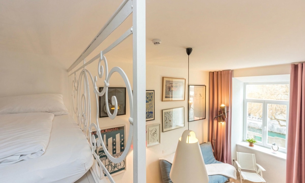 Ljubljana Old Town Apartment | Tromostovje III at Triple Bridge Ljubljana, Ljubljana, Slovenia