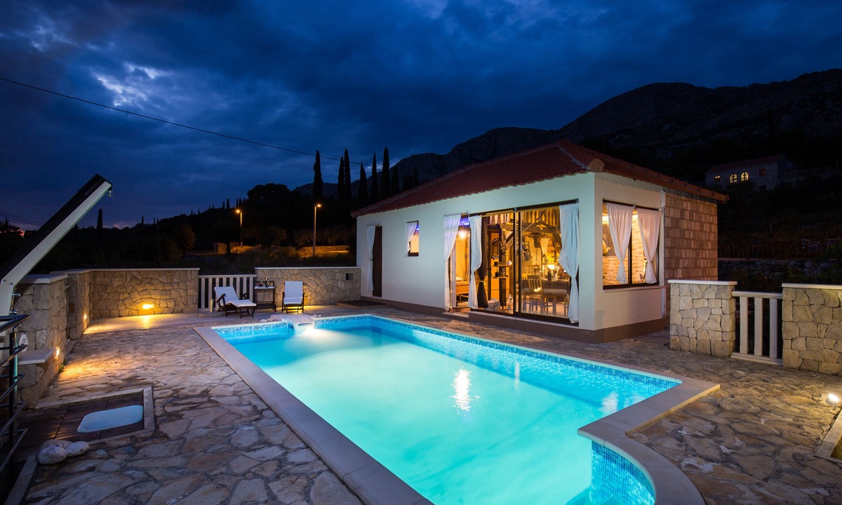 Mihanici House | Holiday Home Lazuština Paradise