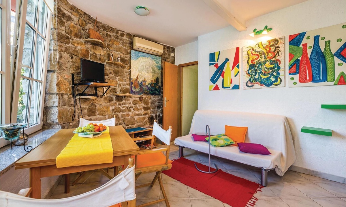 Sarsoni Apartment | Lovely apartment in Rijeka with WiFi