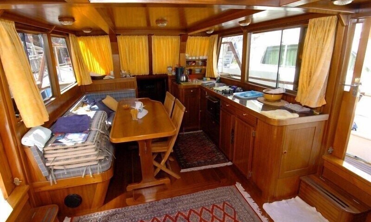 Zelena Boat Rental | Yacht Otac Liborio in Marina Parentium Porec