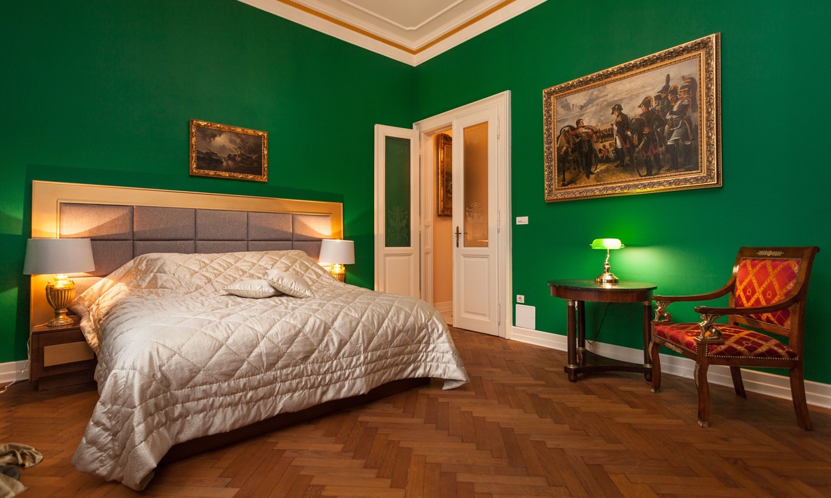 Ljubljana Old Town Apartment | Filips Palace Luxurious Apartment