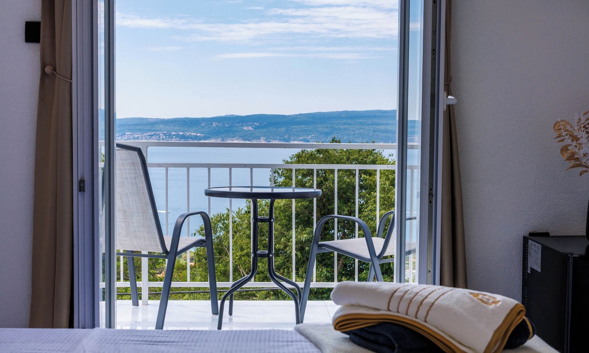 Crikvenica Villa | Royal Elysee