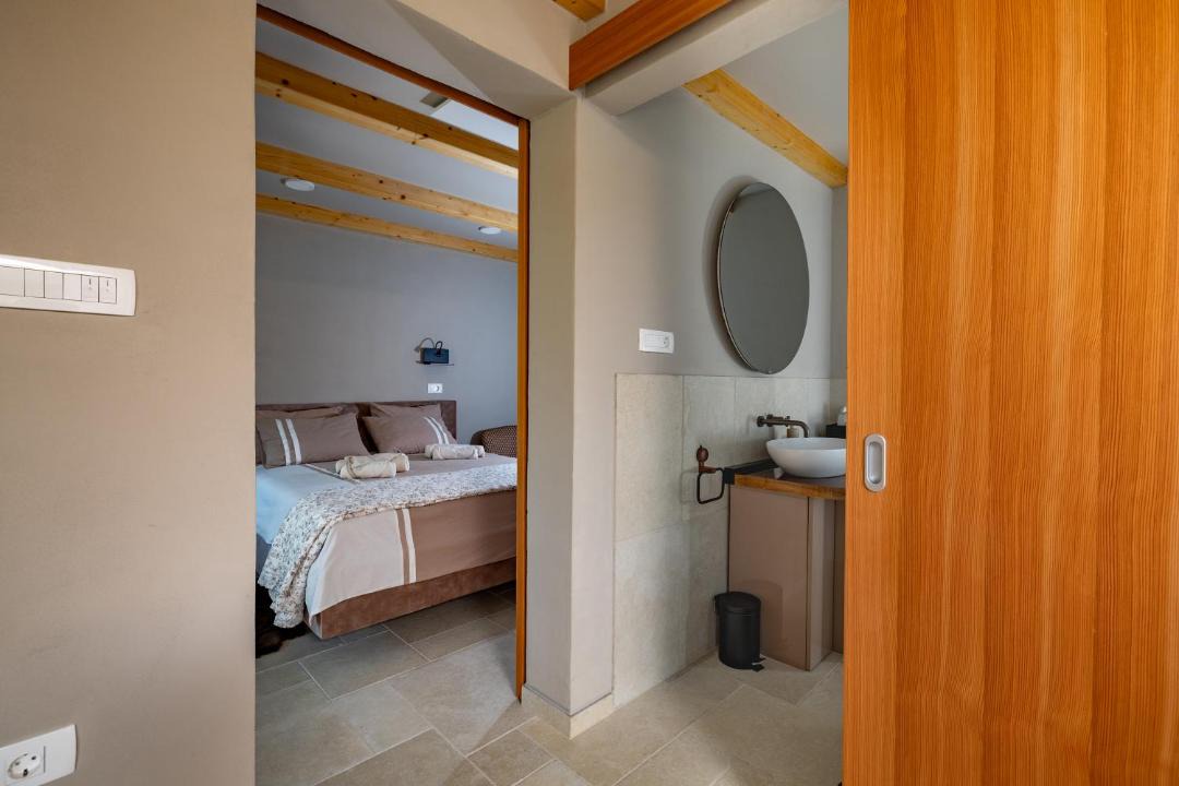 Prem House | Kamnita hiša