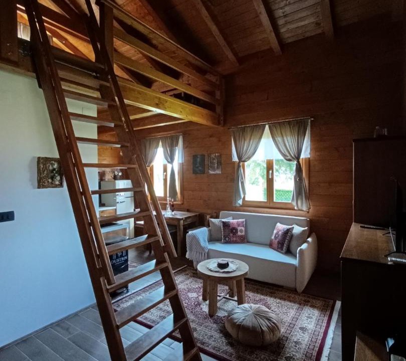 Dreznik Grad Apartment | Lorraine's cabin Plitvice