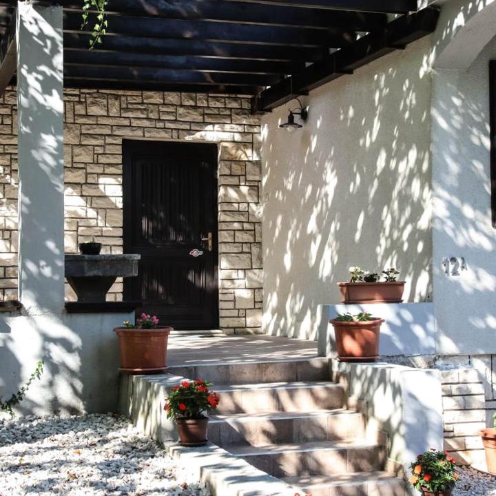 Presika Ski Chalet | Villa DORA