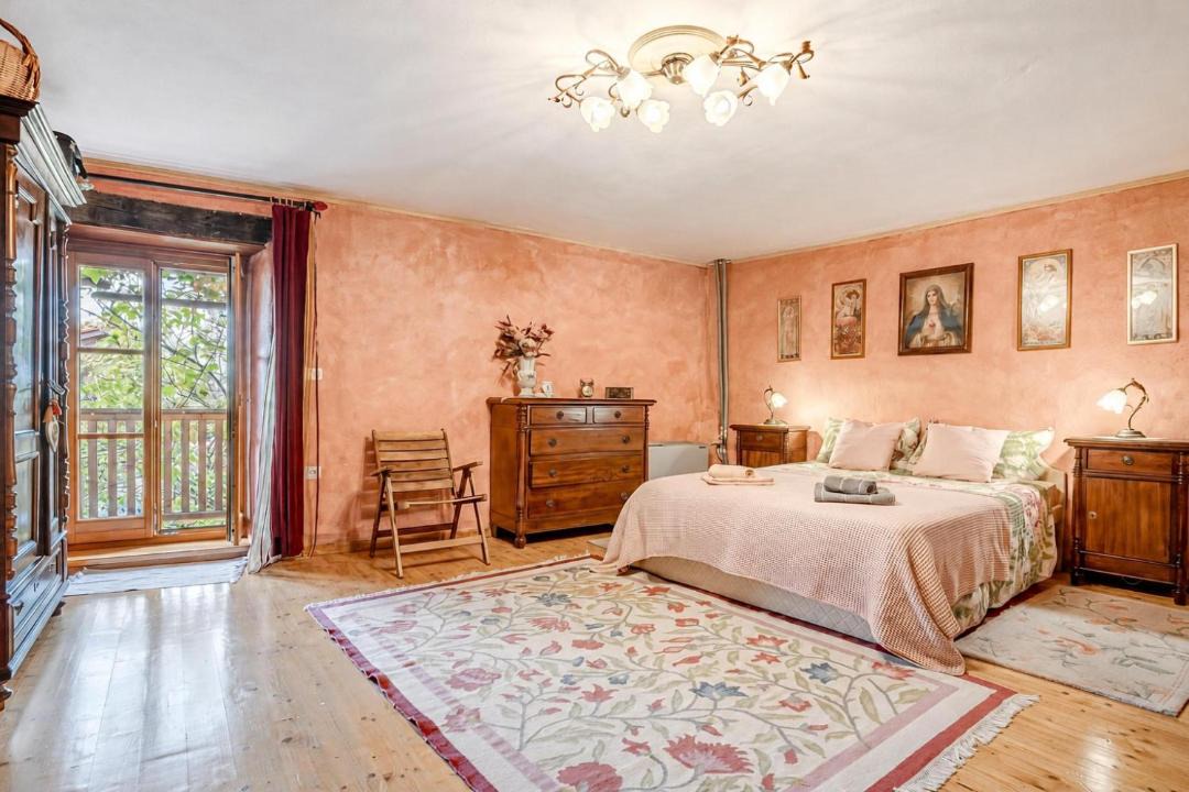 Kras House | Traditional Karst House Rozina with Garden - Happy Rentals