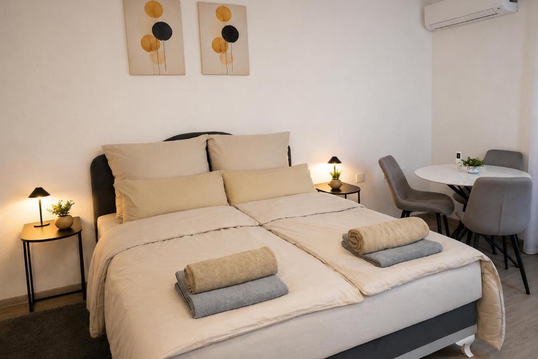 Bosanska Krupa Apartment | Moderan Apartman, balkon, klima, parking, WiFi, TOP lokacija