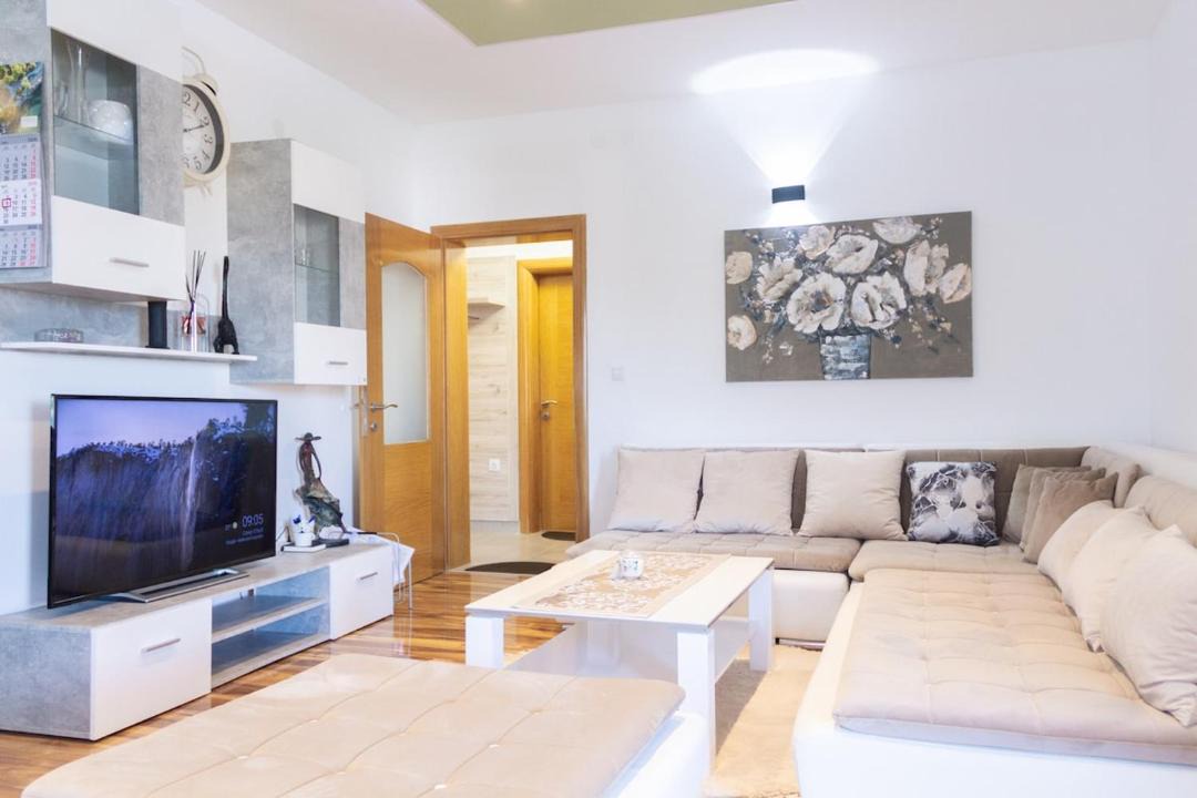 Viskovo Apartment | Sunny oasis