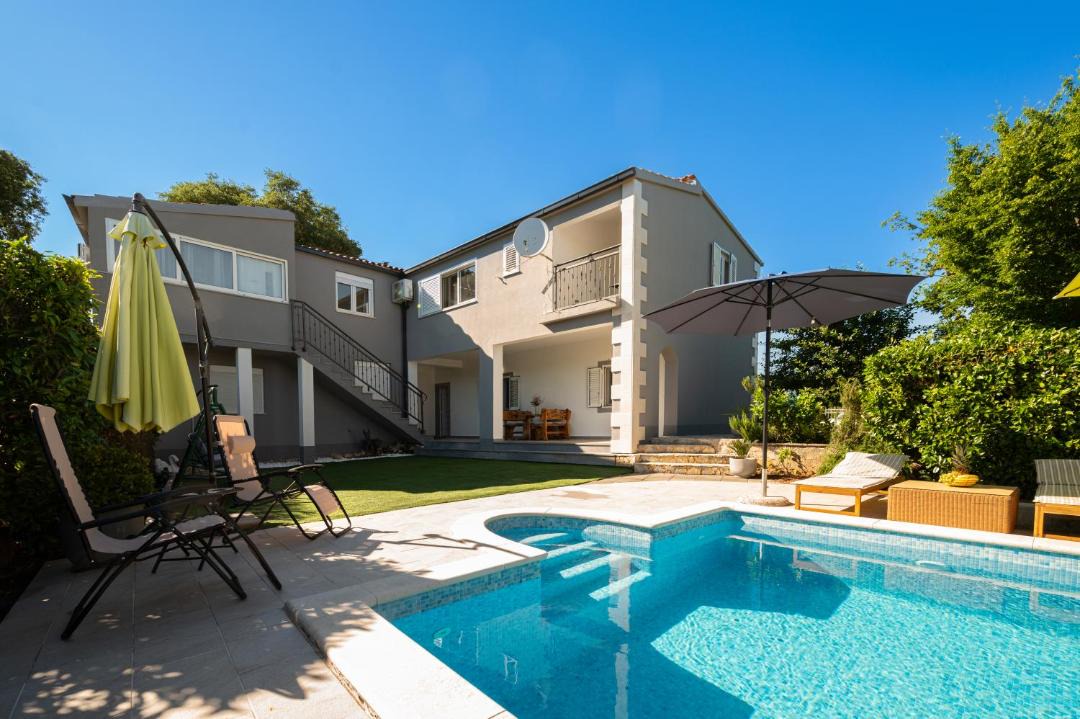 Dicmo Villa | Holiday home Paradise