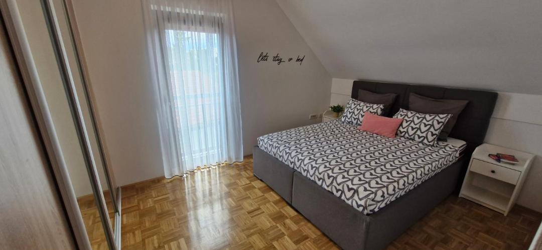 Ljubljana Apartment | Apartment EMMA Ljubljana - FREE parking, AC, Wifi