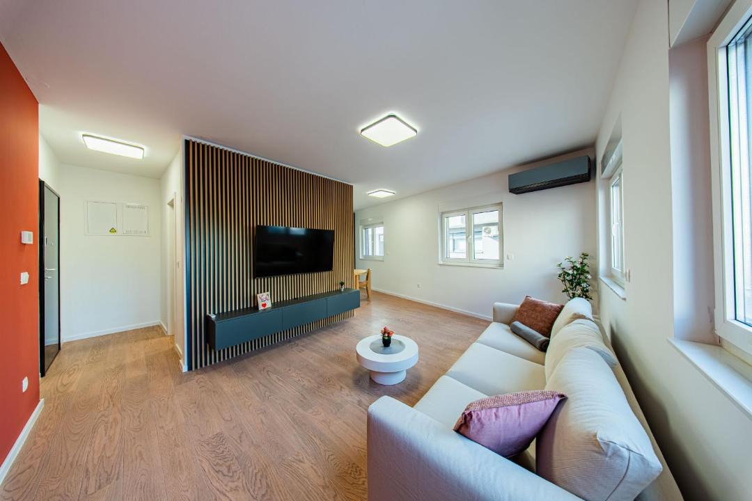 Zagreb Apartment | Zagreb 251 & 254 & 255 - Zagreb - Two & Three Bedroom Apartments - New - Parking - Loggia - Flexible Keybox Entry - Monthly Rent - Modern