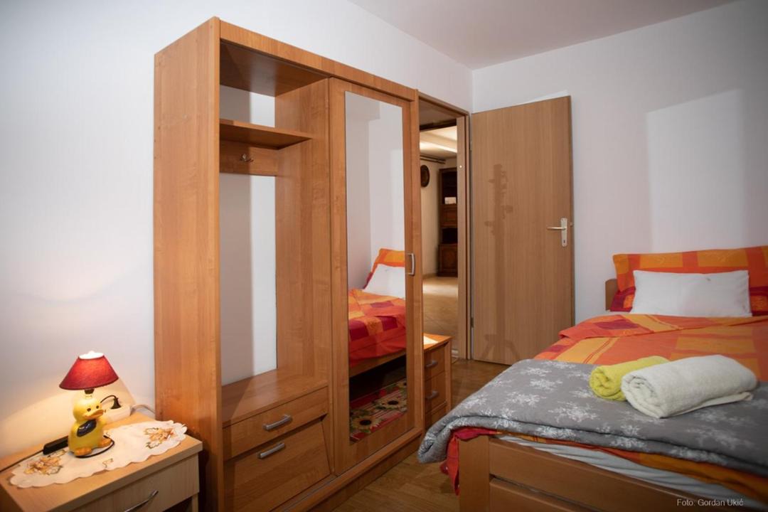 Kanfanar Apartment | Apartments Barat
