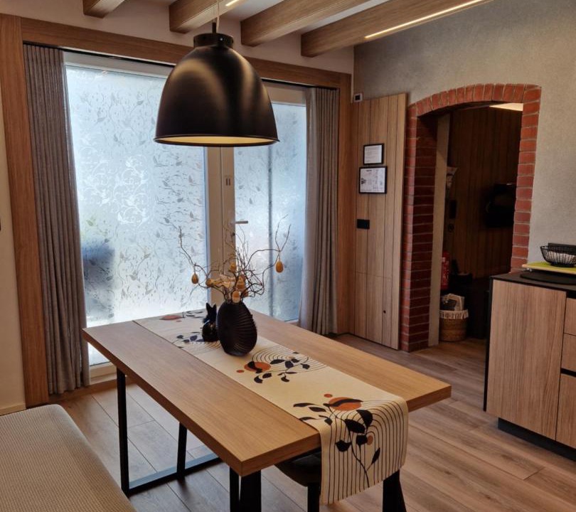 Medvode Apartment | Suita beli Labod