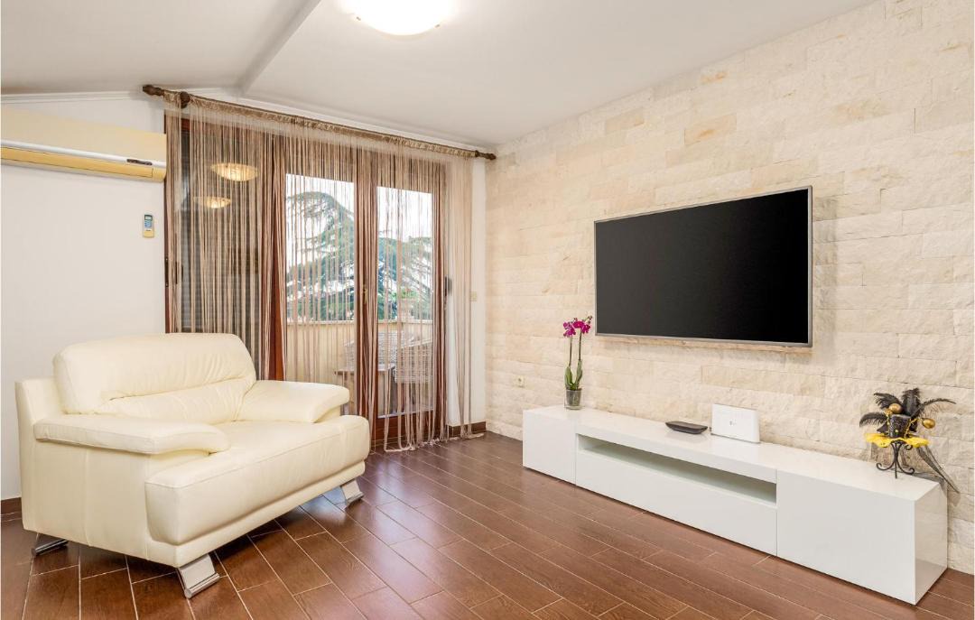 Viskovo Apartment | Stunning Apartment In Viskovo