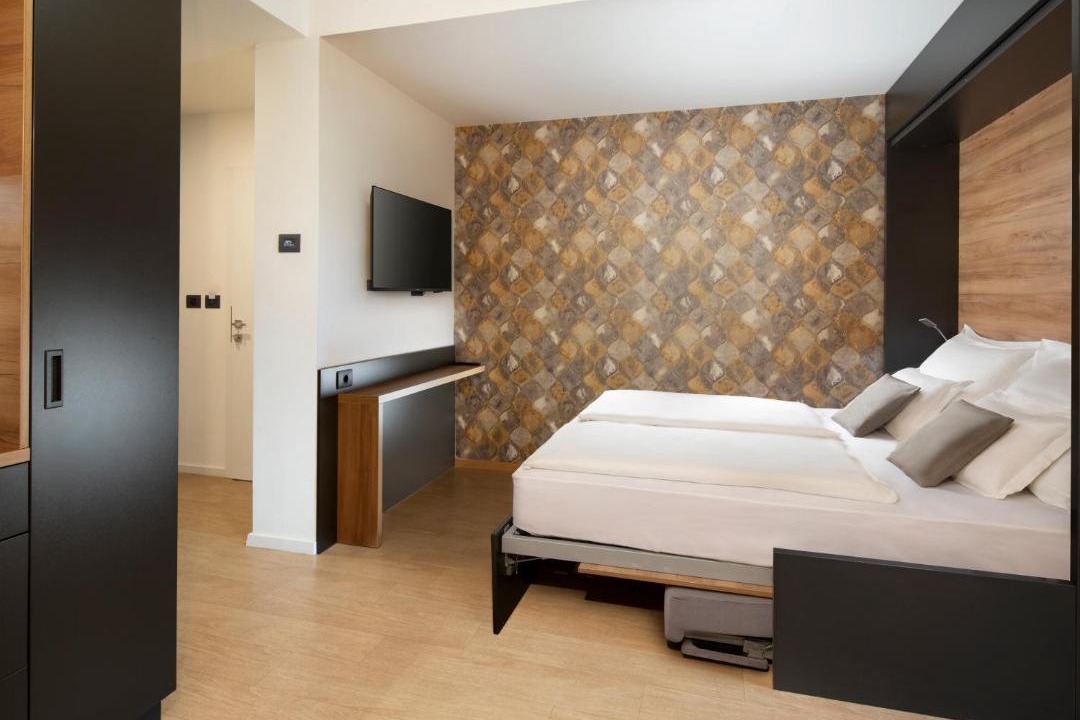 Ljubljana Hotel | Ahotel Ljubljana