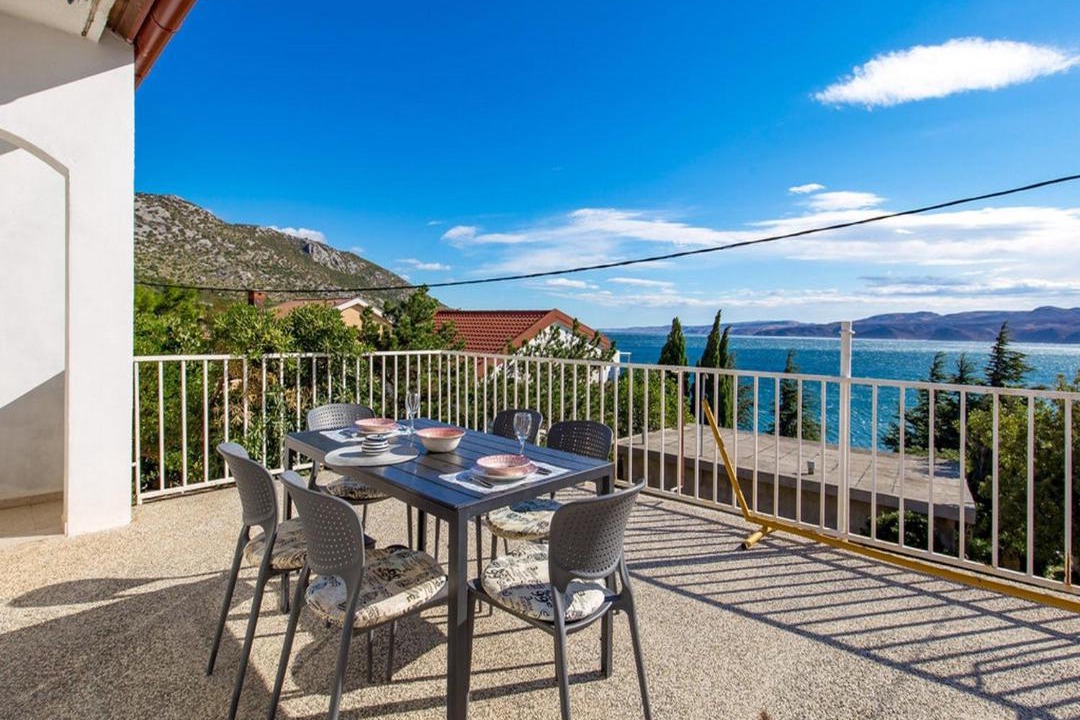 Cesarica Apartment | Apartments Sun 4 You