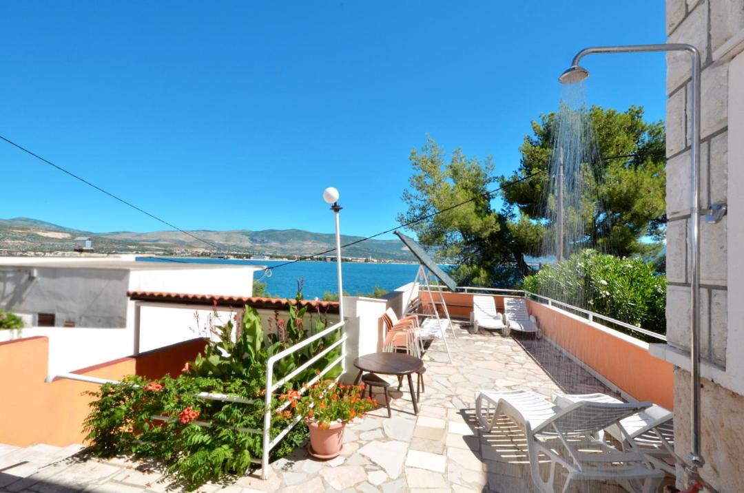 Arbanija Apartment | Apartments by the sea Arbanija, Ciovo - 8651