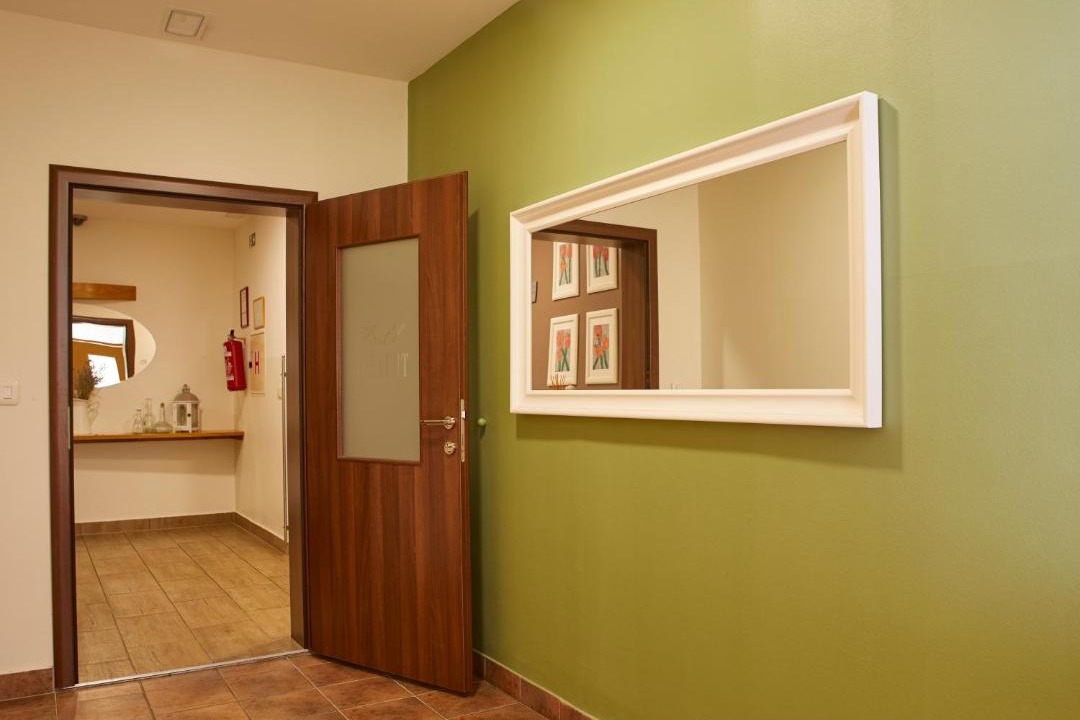 Ravne na Koroskem Hostel | Hostel Delalut