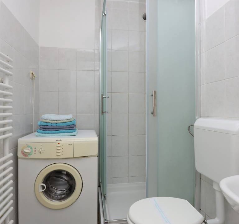 Photo of Bathroom in Brsec