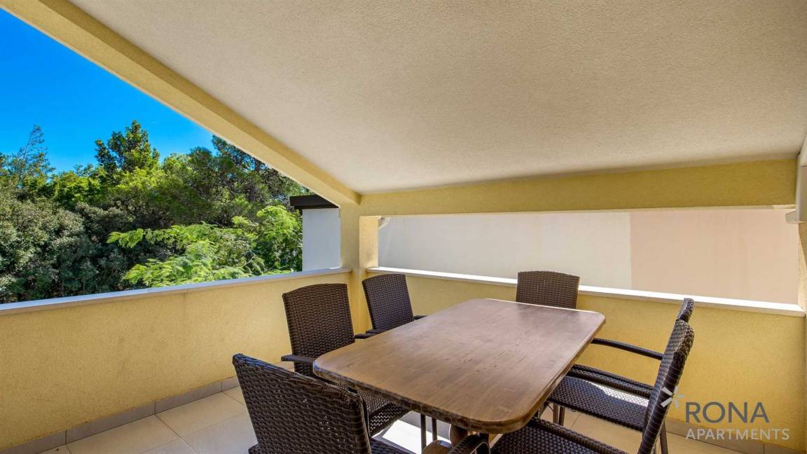 Photo of Patio Balcony in Simuni