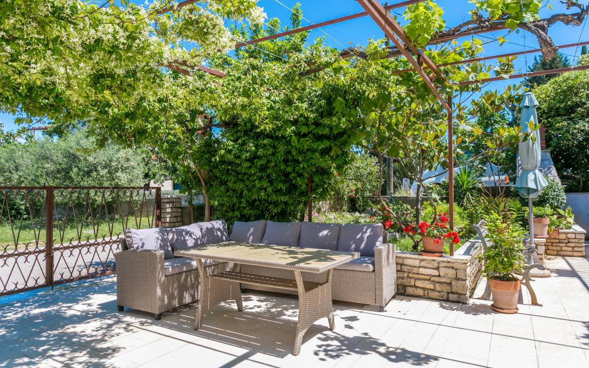 Photo of Patio Balcony in Mirce