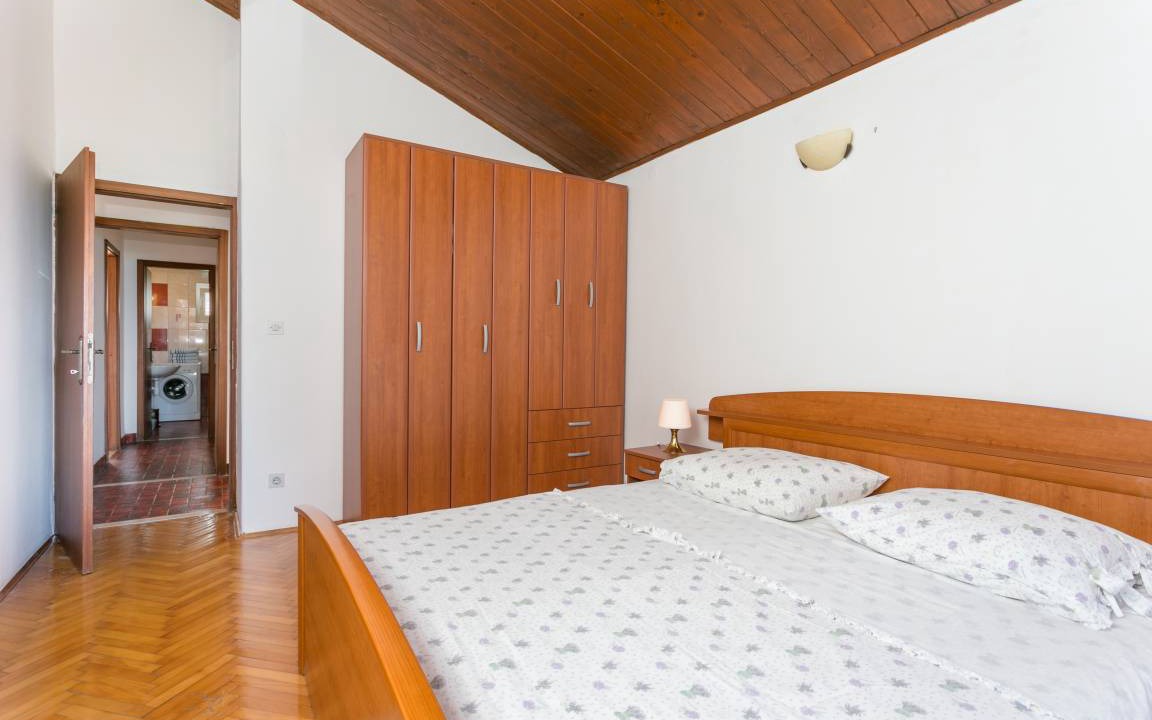 Photo of Bedroom in Mirce