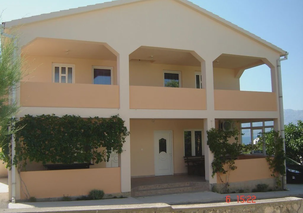 Photo of Buildings in Razanac