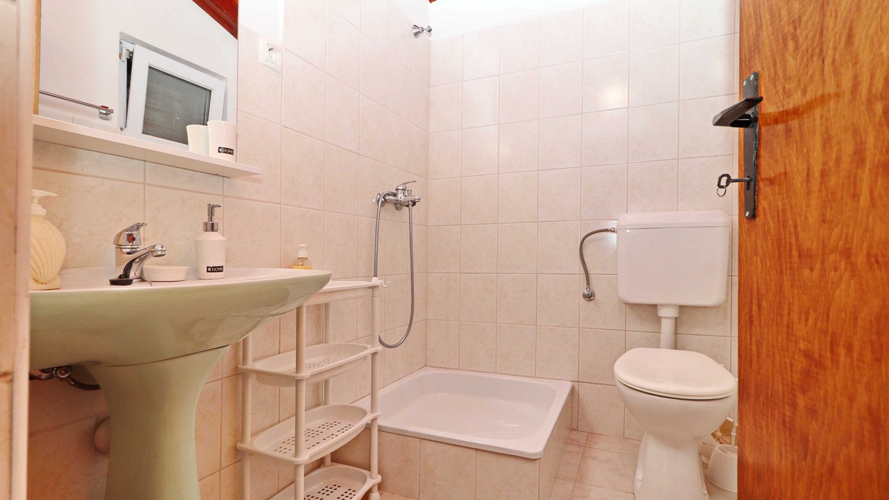 Photo of Bathroom in Zrnovo