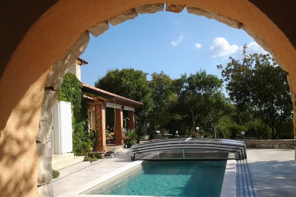 Photo of Outdoor in Brgod