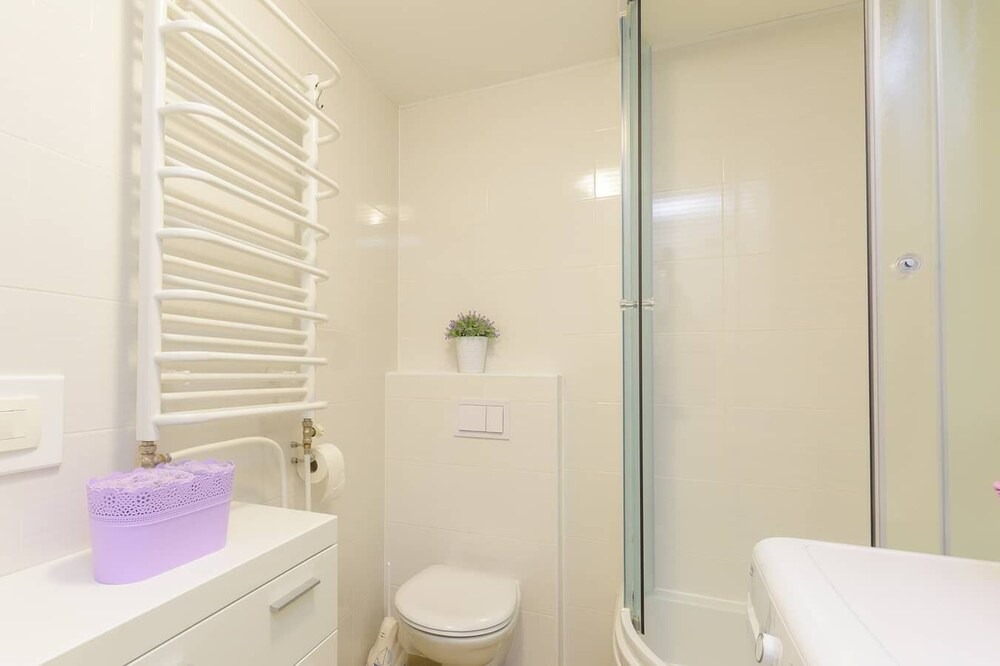 Photo of Bathroom in Karlobag